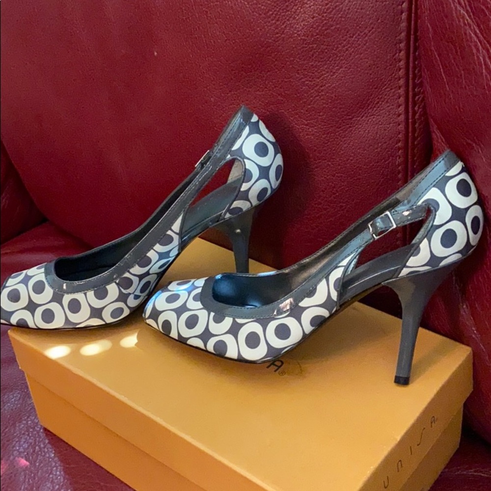 Unisa Fun heels - Picture 2 of 5